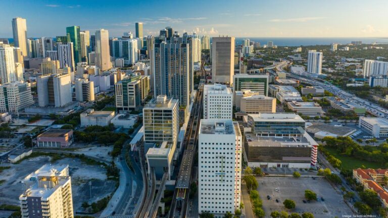 How to Invest in Commercial Real Estate in Florida